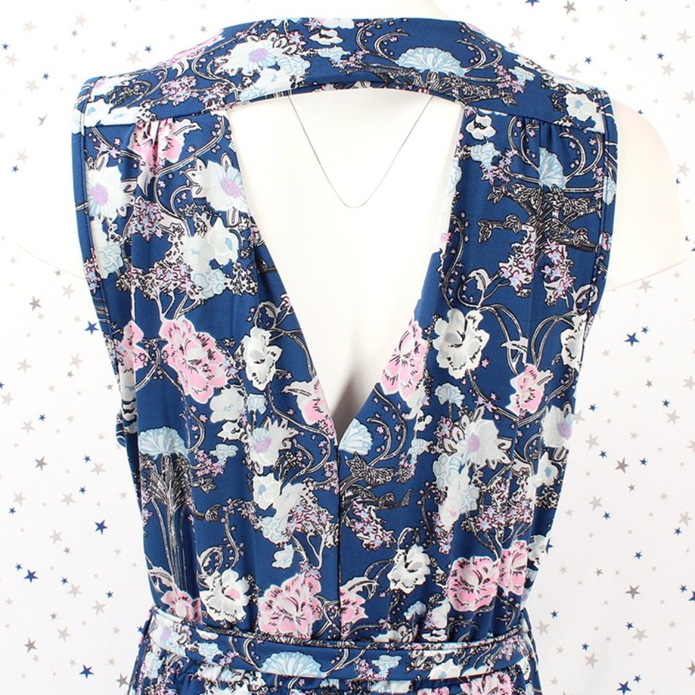 Sleeveless Surplice V-neck Floral Print Jumpsuit - Picture 8 of 8